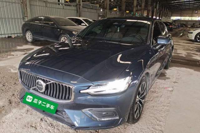 Used Volvo S60 2025 B4 Zhiyuan Luxury Edition