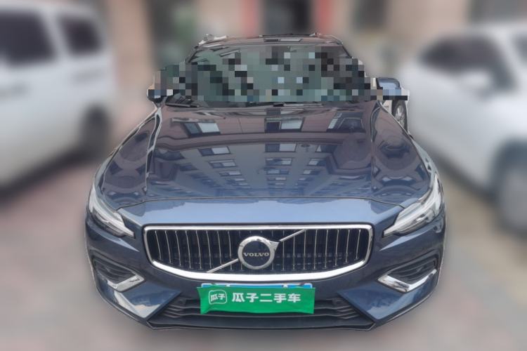Used Volvo S60 2025 B4 Zhiyuan Luxury Edition Front
