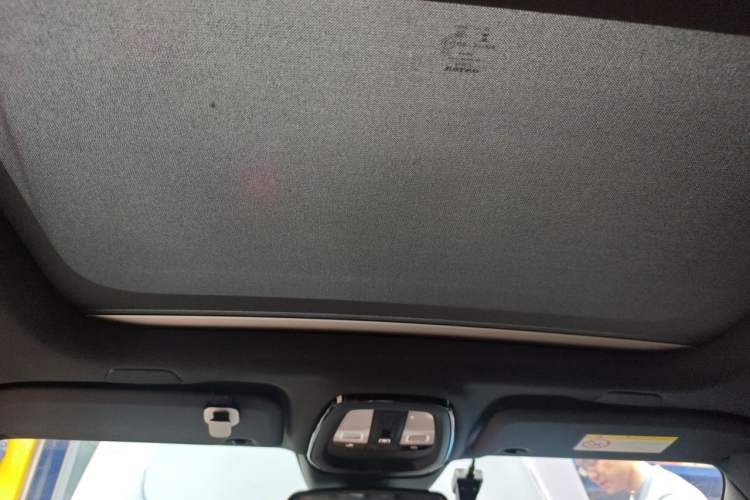 Used Volvo S60 2025 B4 Zhiyi Luxury Edition Headliner