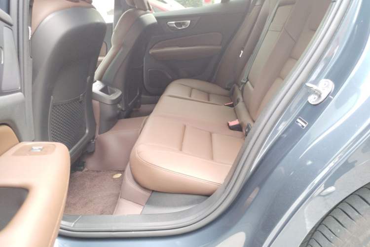 Used Volvo S60 2025 B4 Zhiyi Luxury Edition Left Rear Seat