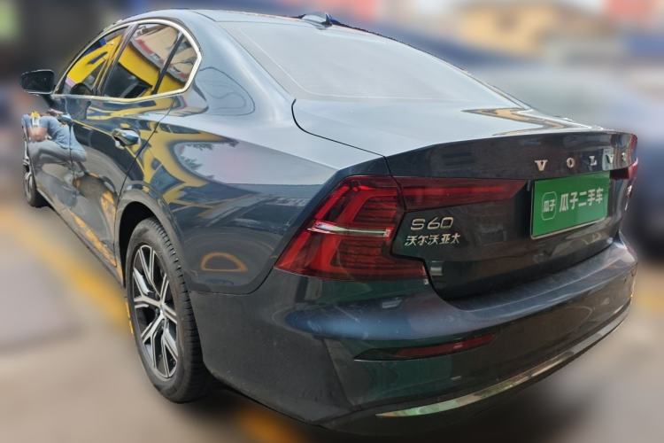 Used Volvo S60 2025 B4 Zhiyi Luxury Edition Rear Left 45 Deg