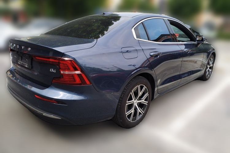 Used Volvo S60 2025 B4 Zhiyi Luxury Edition Rear Right 45 Deg
