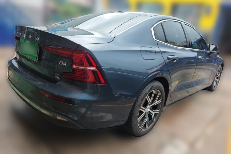 Used Volvo S60 2025 B4 Zhiyi Luxury Edition Rear Right 45 Deg