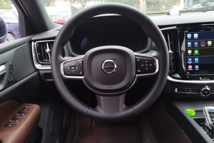 Used Volvo S60 2025 B4 Zhiyi Luxury Edition Steering Wheel