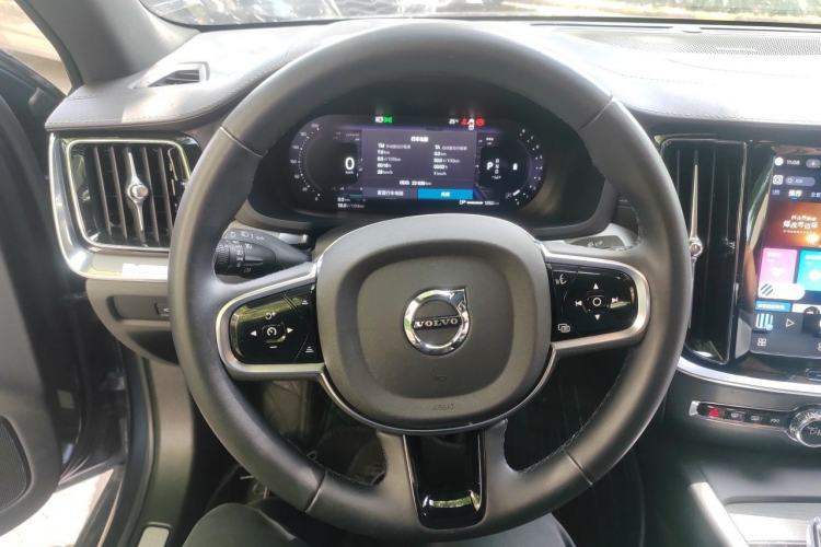 Used Volvo S60 2025 B5 Zhiya Sport Edition Steering Wheel