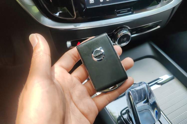 Used Volvo S60 2025 B5 Zhiya Sport Edition Vehicle Key