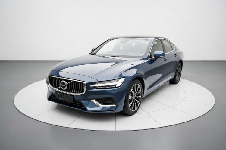 Volvo S60 2025 B4 Zhiyuan Sport Edition