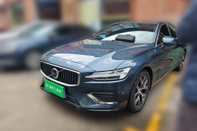Used Volvo S60 2025 B4 Zhiyi Luxury Edition