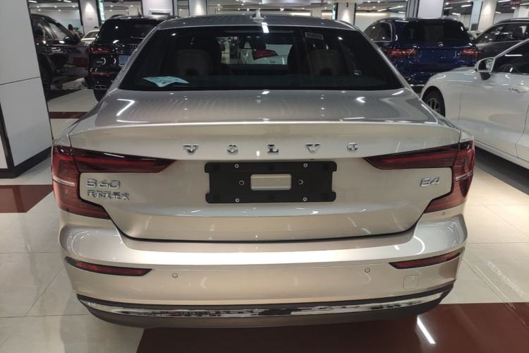 Used Volvo S60 2025 B4 Zhiyi Luxury Edition Rear
