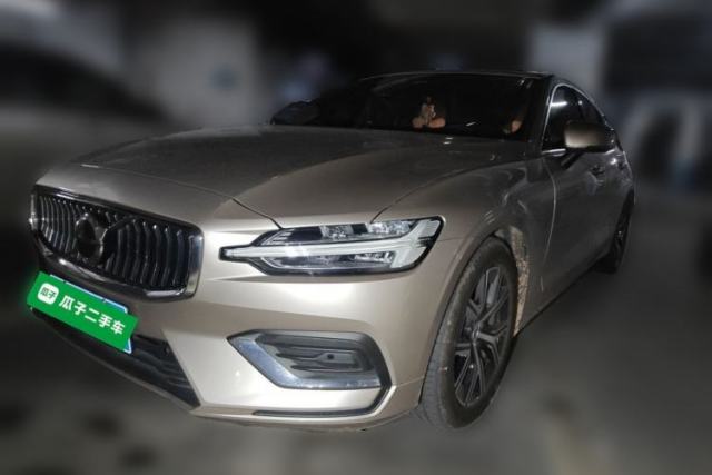 Used Volvo S60 2025 B4 Zhiyi Luxury Edition
