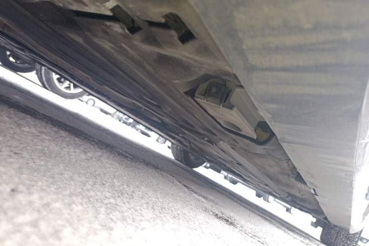 Used Volvo S60 2025 B4 Zhiyi Luxury Edition Chassis Rear Right