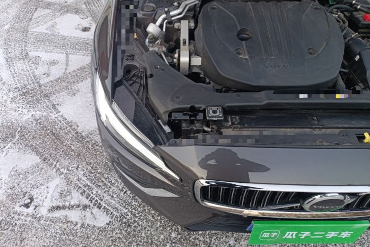 Used Volvo S60 2025 B4 Zhiyi Luxury Edition Engine Bay Right