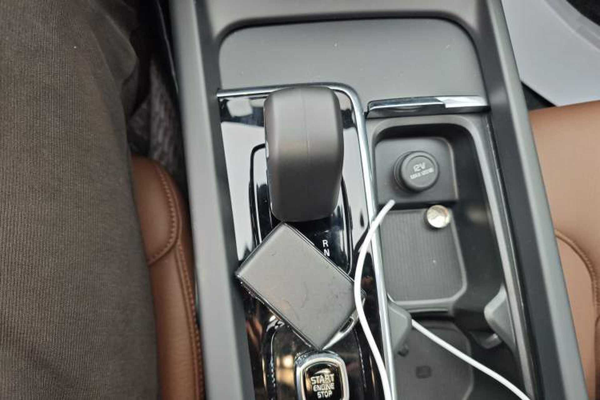 Used Volvo S60 2025 B4 Zhiyi Luxury Edition Gear Lever