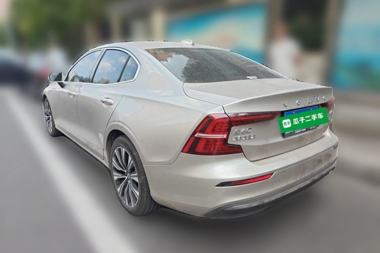Used Volvo S60 2025 B4 Zhiyuan Luxury Edition Rear Left 45 Deg