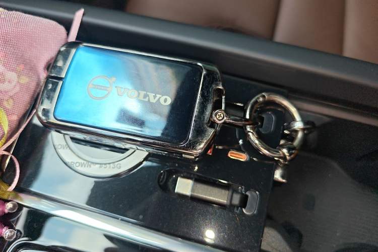 Used Volvo S60 2025 B4 Zhiyuan Luxury Edition Vehicle Key