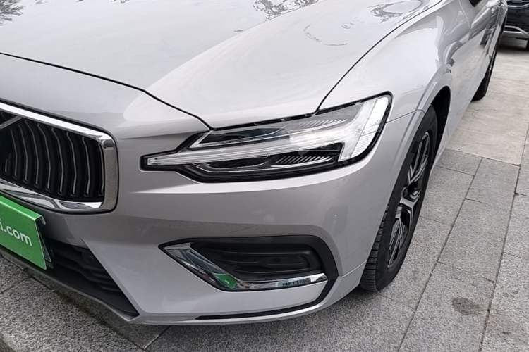 Used Volvo S60 2025 B4 Zhiyi Luxury Edition Left Front Headlight