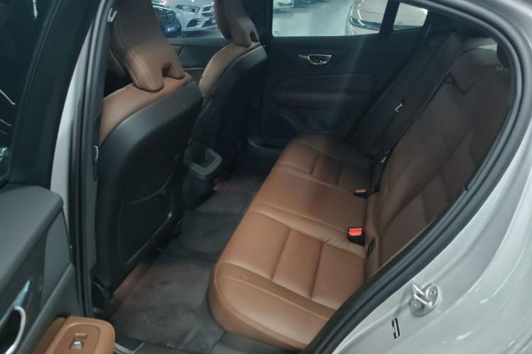 Used Volvo S60 2025 B4 Zhiyuan Luxury Edition Left Rear Seat