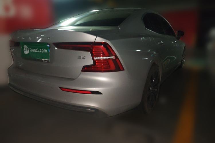 Used Volvo S60 2025 B4 Zhiyuan Luxury Edition Rear Right 45 Deg