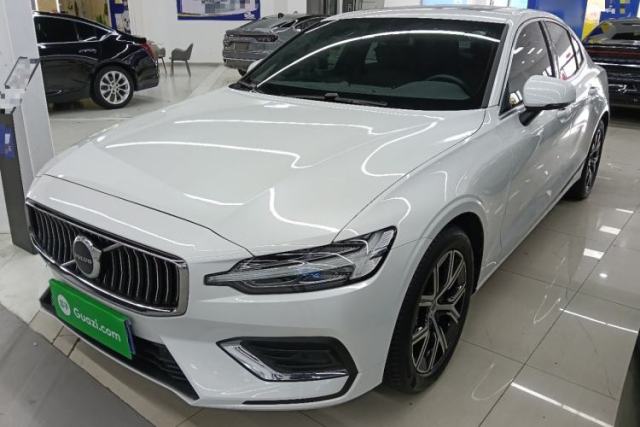 Used Volvo S60 2025 B4 Zhiyi Luxury Edition