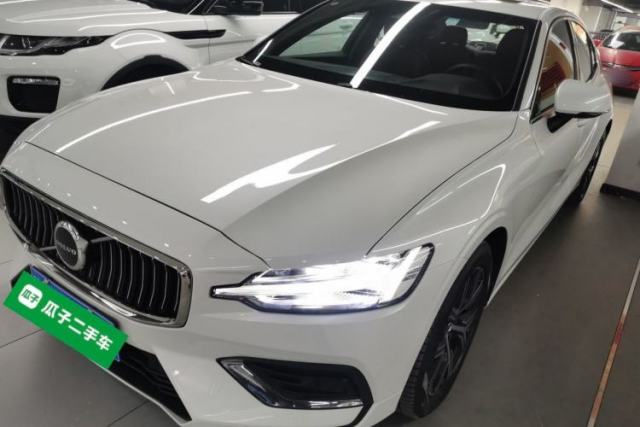 Used Volvo S60 2025 B4 Zhiyi Luxury Edition