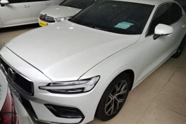 Used Volvo S60 2025 B4 Zhiyi Luxury Edition
