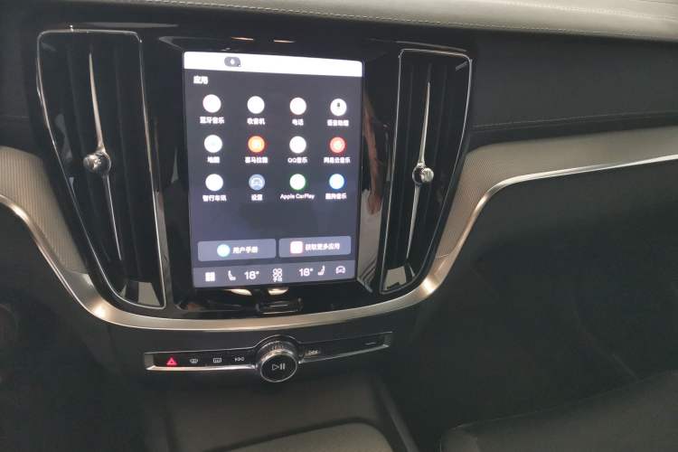 Used Volvo S60 2025 B5 Zhiya Sport Edition Audio And AC Panel