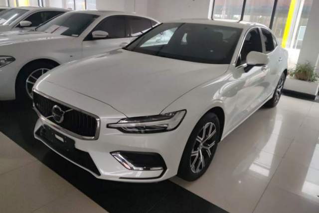 Used Volvo S60 2025 B4 Zhiyi Luxury Edition