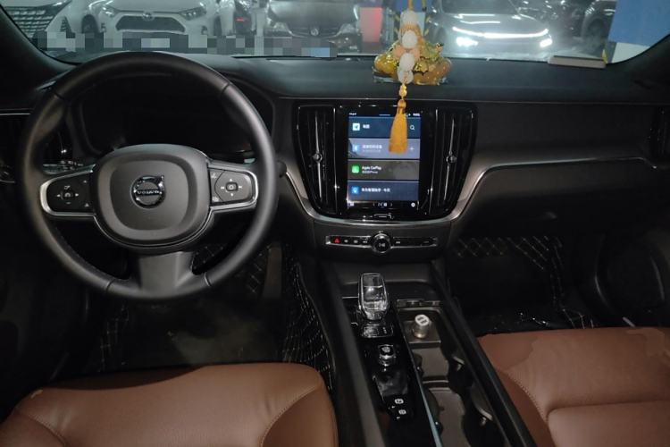 Used Volvo S60 2025 B4 Zhiyi Luxury Edition Center Console