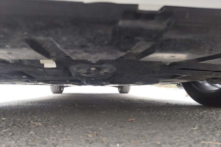 Used Volvo S60 2025 B4 Zhiyi Luxury Edition Chassis Front