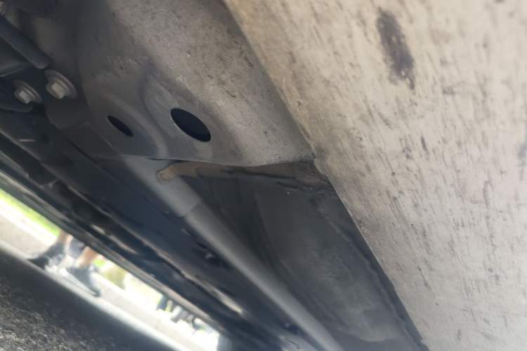 Used Volvo S60 2025 B4 Zhiyuan Sport Edition Chassis Front Left