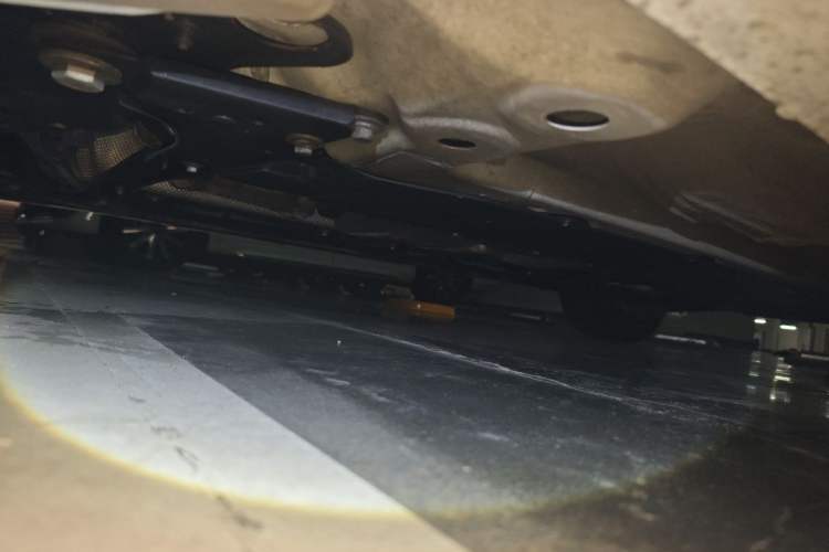 Used Volvo S60 2025 B4 Zhiyuan Luxury Edition Chassis Front Left