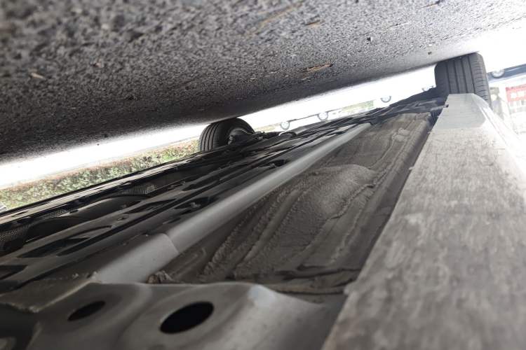 Used Volvo S60 2025 B4 Zhiyi Luxury Edition Chassis Front Right