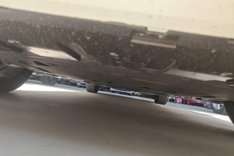 Used Volvo S60 2025 B4 Zhiyi Luxury Edition Chassis Front