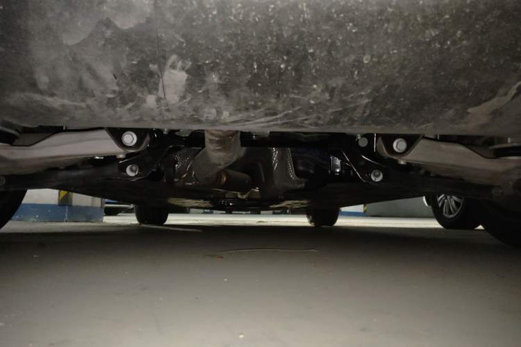Used Volvo S60 2025 B4 Zhiyi Luxury Edition Chassis Rear