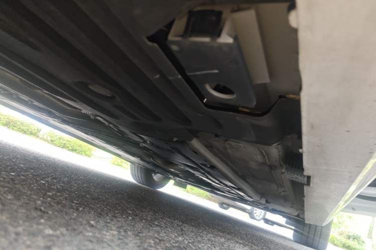 Used Volvo S60 2025 B4 Zhiyuan Sport Edition Chassis Rear Right