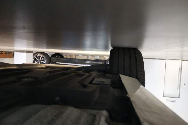 Used Volvo S60 2025 B5 Zhiya Sport Edition Chassis Rear Right