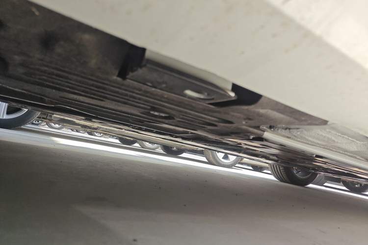 Used Volvo S60 2025 B4 Zhiyi Luxury Edition Chassis Rear Right