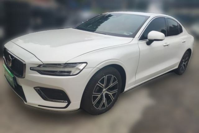 Used Volvo S60 2025 B4 Zhiyi Luxury Edition