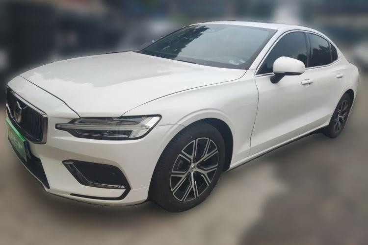 Used Volvo S60 2025 B4 Zhiyi Luxury Edition Guazi used car, China used car export, Used car for sale, Used  cars, Cheapest cars for sale