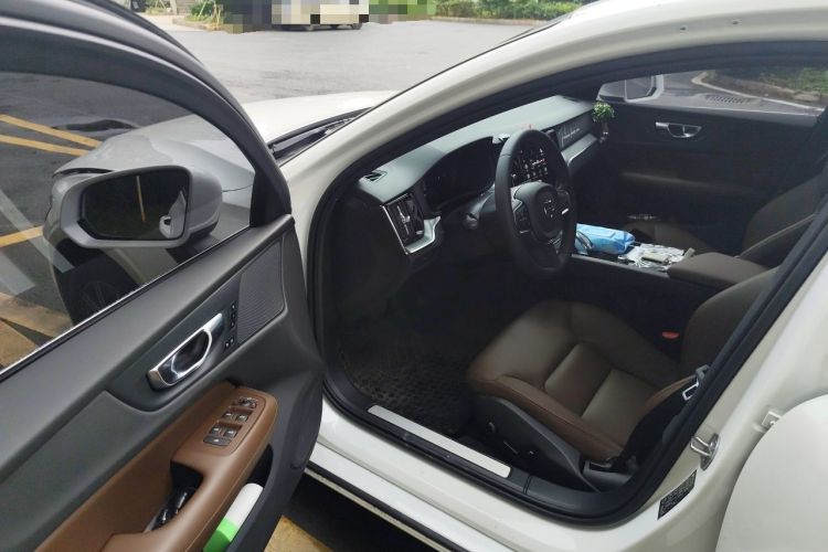 Used Volvo S60 2025 B4 Zhiyi Luxury Edition Driver Seat