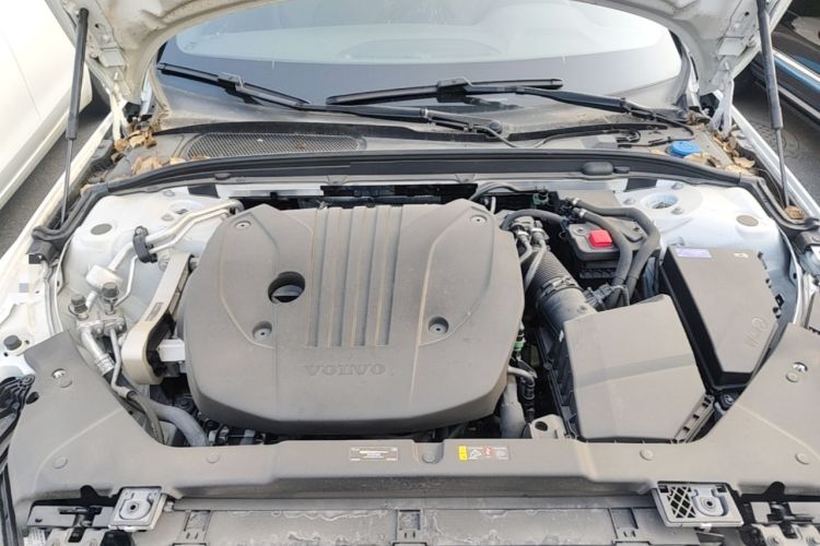 Used Volvo S60 2025 B4 Zhiyuan Sport Edition Engine Bay