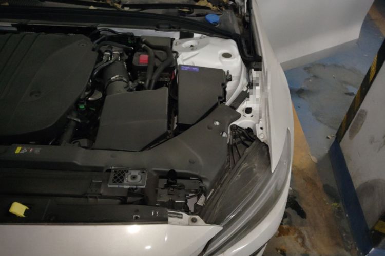 Used Volvo S60 2025 B4 Zhiyi Luxury Edition Engine Bay Left