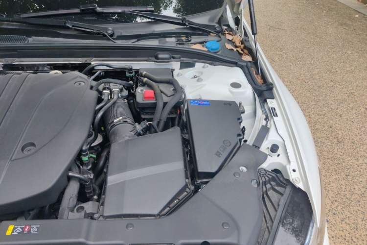 Used Volvo S60 2025 B4 Zhiyi Luxury Edition Engine Bay Left