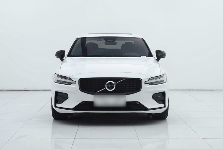 Used Volvo S60 2025 B4 Zhiyuan Sport Edition Exterior 1