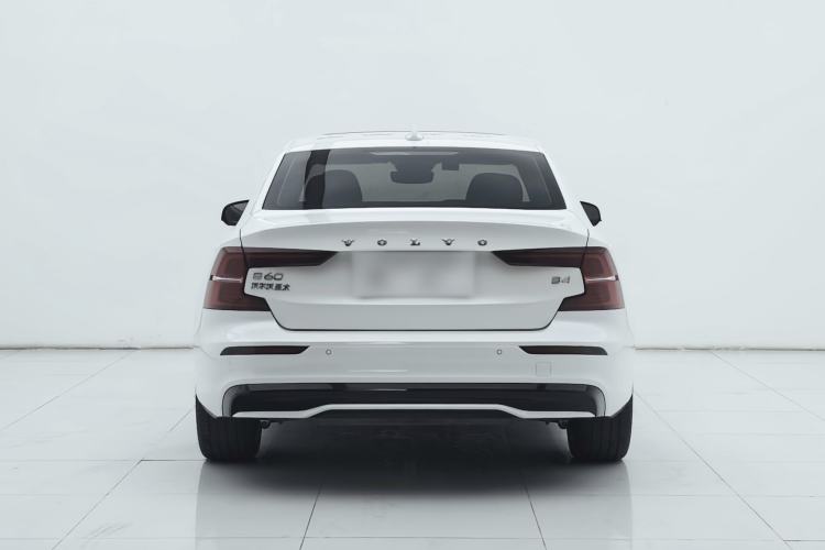 Used Volvo S60 2025 B4 Zhiyuan Sport Edition Exterior 4