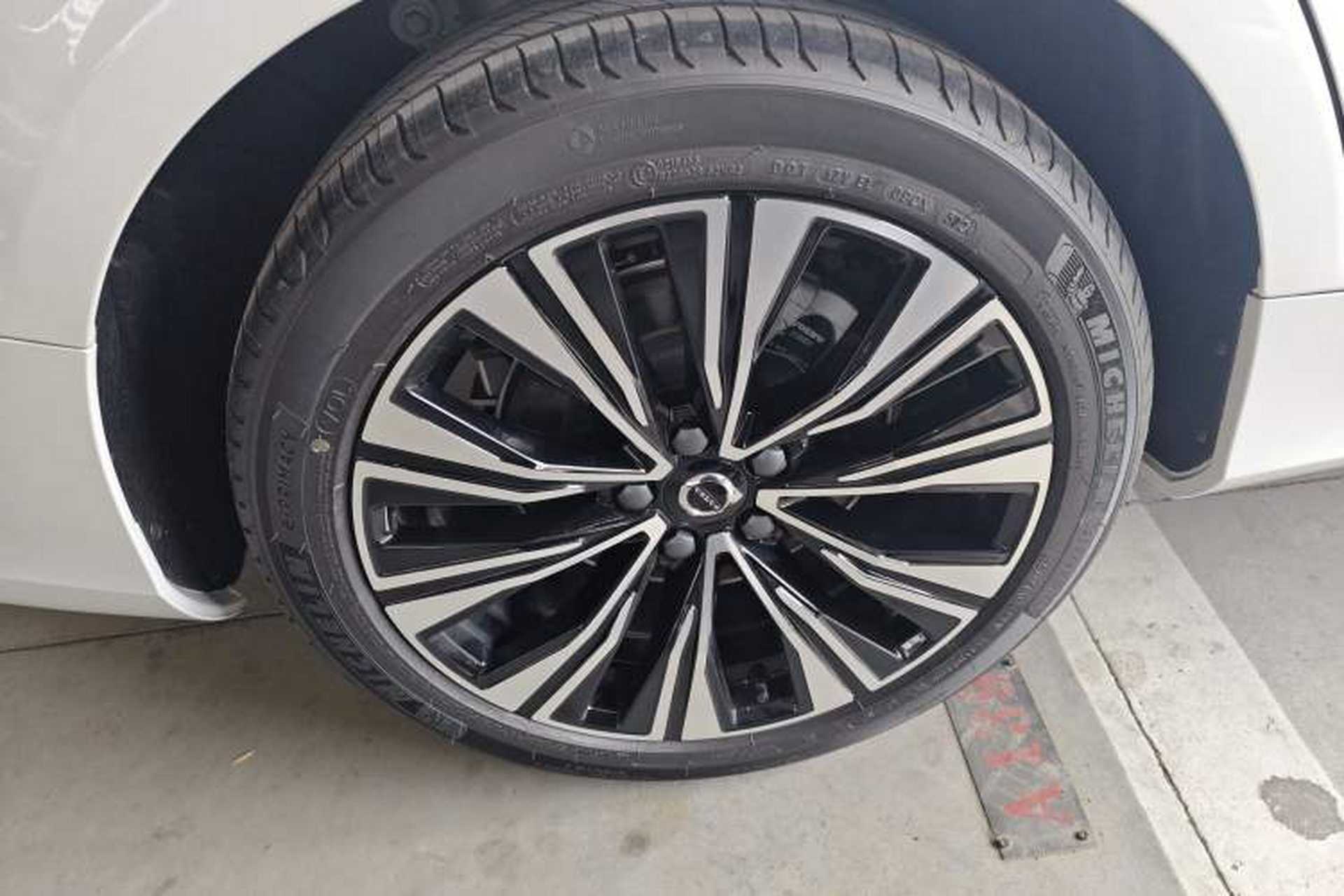 Used Volvo S60 2025 B4 Zhiyuan Luxury Edition Exterior 5