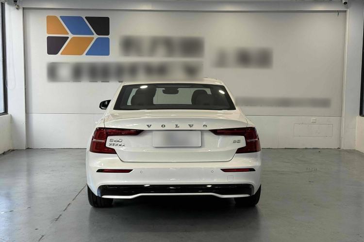 Used Volvo S60 2025 B5 Zhiya Sport Edition Exterior 5