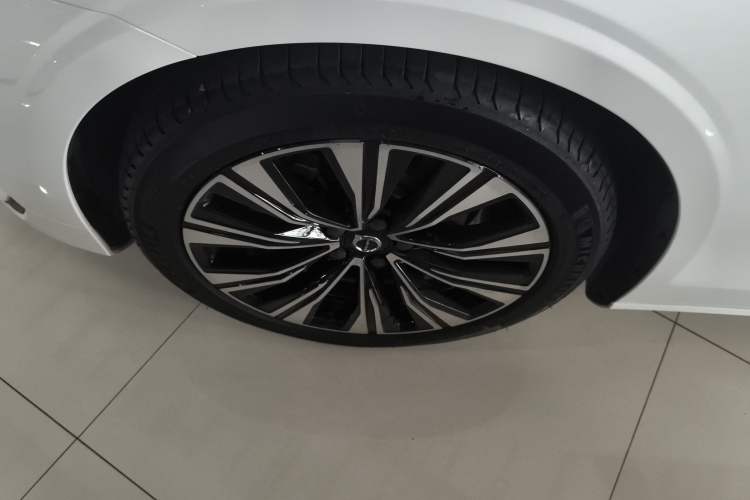 Used Volvo S60 2025 B4 Zhiyuan Luxury Edition Exterior 7