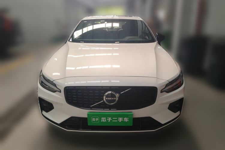 Used Volvo S60 2025 B5 Zhiya Sport Edition Front