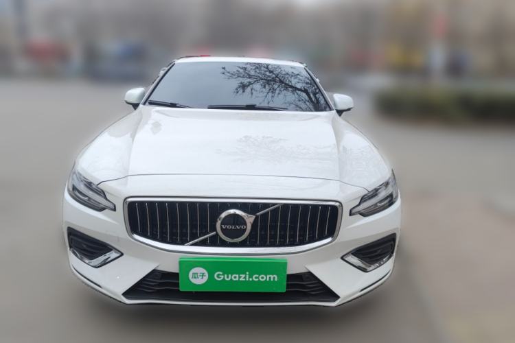Used Volvo S60 2025 B4 Zhiyi Luxury Edition Front